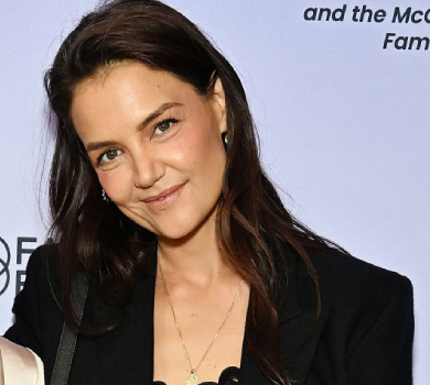 Кеті Холмс в ажурній шкірі відвідала івент на Манхеттені. ФОТО