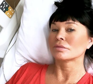 Ассія Ахат потрапила на операційний стіл: Все сталося швидко, боляче, неочікувано