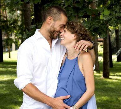 Повітряний сюрприз: дизайнерка Гузема яскраво оголосила стать майбутнього первістка