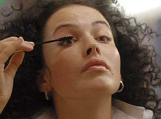 Астаф‘єва у садо-мазо відстрілює чоловіків-ворогів. ФОТО