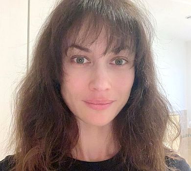 Очікування vs реальність: Куриленко сама собі обрізала чубчик і показала, що з того вийшло