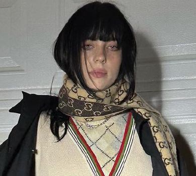 Айліш подала до суду на переслідувача, який зізнався їй у коханні