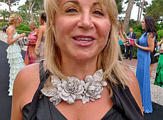 Айвазова стане рекламою ювелірки і зніметься у Голлівуді