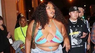 Джинси з дірками та плетений ліфчик: Lizzo вигуляла зухвалий літній лук