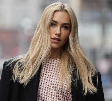 Ще є целюліт: Квіткова показала, як її дупця виглядала до та після схуднення