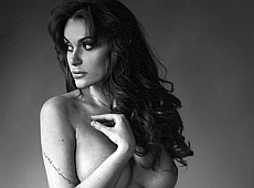 Слава з НеАнгелів показала себе оголену за часів вагітності. ФОТО 