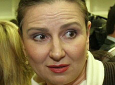 Богословську звинуватили у крадіжці каструлі й телевізорів