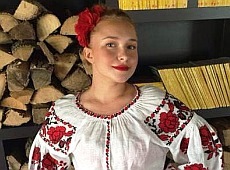 Пенетьєрі вбралася українкою, щоб потішити коханого чоловіка. ФОТО