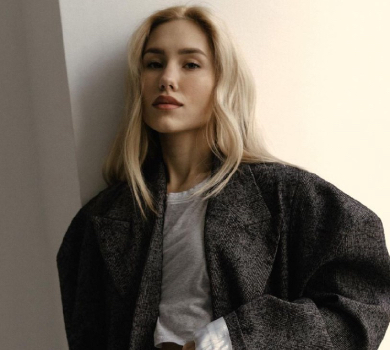 Квіткова в обтислому міні та шортах похизувалася своїми 48 кг