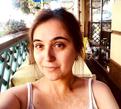 Геть мейкап!: речниця Зеленського показала обличчя без макіяжу