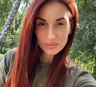 Під серцем бандерятко: снайперка Емеральд оголосила про вагітність