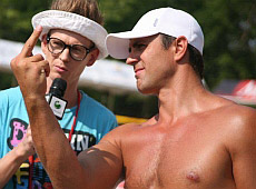 Тищенко любить сало з огірком і нарікає на суші