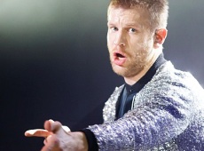 Дорн на сольнику згадував Кузьму та читав вірші про Україну. ФОТО. ВІДЕО