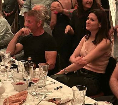 Шона Пенна з подругою-українкою помітили на заході в Тбілісі. ФОТО