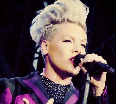 Пінк вийшла на сцену у вбранні від українського бренду. ФОТО 