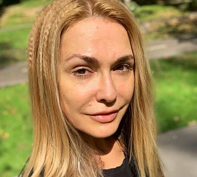 Згадала молодість: Сумська показала себе 22-річну в купальнику 