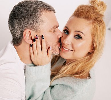 Враження та діаманти: Огнєвіч, Бабкін і Матвієнко радять, що дарувати на День закоханих 