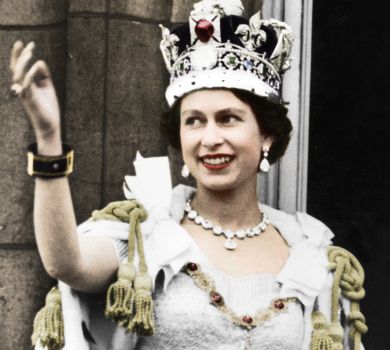 Пам'яті королеви Єлизавети ІІ: визначнi моменти життя величної жінки
