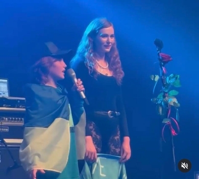 Є один адекватний Бардаш: син скандального продюсера та Луни зворушив віршем про Україну. ВІДЕО