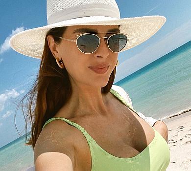 Стефанко через 2 місяці після пологів похвалилася фігурою в купальнику: Річ не в везінні