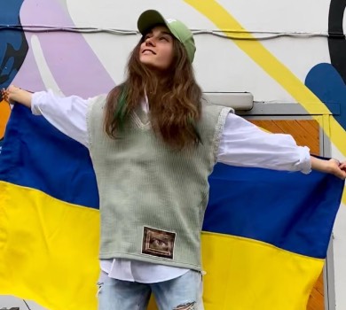 Геть з України, москаль нєкрасівий: Зеленський, Кім та Арестович дали прочухана росіянам у кліпі Jerry Heil