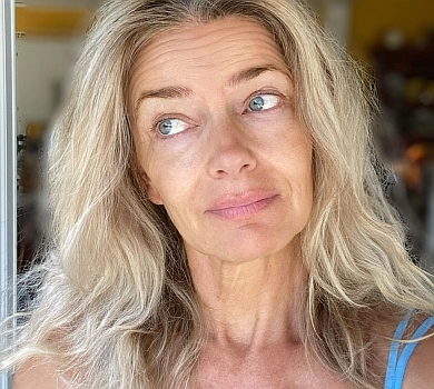 56-річна супермодель Пауліна Порізкова потроллила ейджистів своїм голим ФОТО