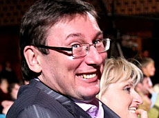 Дружина влаштувала Луценку опівнічну романтику