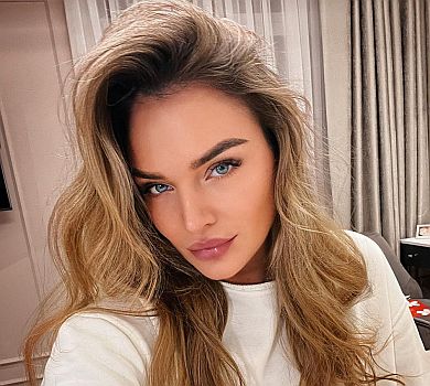 Русалонька Алла: Добкіна в Єгипті показалася під водою в купальнику