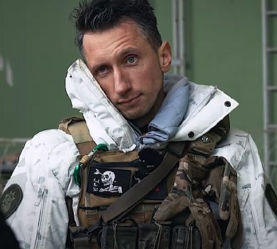 Тенісист Стаховський, який воює в Бахмуті, розлучається з дружиною-росіянкою