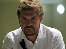 Пономарьову ніяково розмовляти з дівчатами про секс