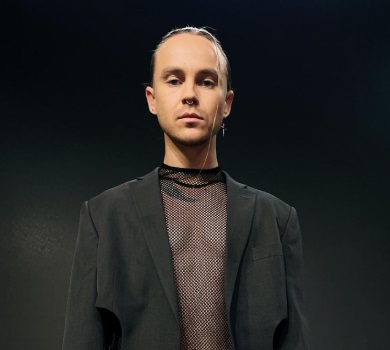 Кожен крок може бути останнім: Пивоваров розказав про життя, заробіток та творчість під час війни