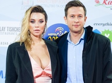 Ющенко з Нищуком відкрили Молодість, а невістка Ступки випнула циці. ФОТО