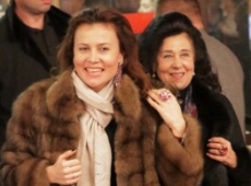 Жінки Ківалова та Ващуки завітали на новорічний Квартал