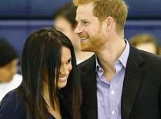 Маркл на підборах пограла в м'яча та зруйнувала модне табу