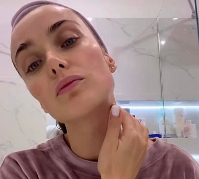 Мішина в спідньому показала ранкові ритуали краси. ФОТО