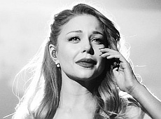 Порошенко зробив Кароль Народною. ВІДЕО