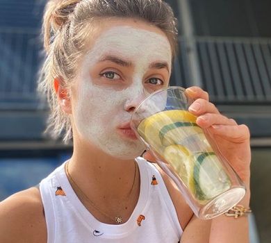 Від тренувань до нутелли з винцем: Світоліна показала свій тиждень на карантині 