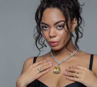 20-річна учасниця Холостяка Аделіна Делі стане мамою. ФОТО