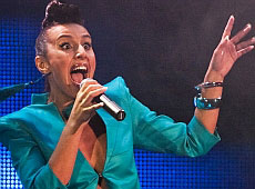 Шуфрич приніс Джамалі оберемок троянд, а вона зазвіздилася?