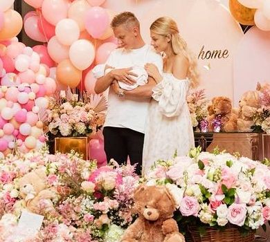 Зінченки розсекретили ім'я новонародженої донечки 