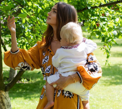 З поверненням додому, козаче: Кандиба відсвяткувала 1-річчя сина в Києві. ФОТО