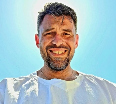 Почалося піксельне життя: Геннадій Попенко вступив до лав ЗСУ. ФОТО