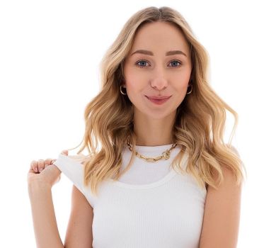 Плачу від щастя: Репяхова показалася в лікарні після пластичних операцій