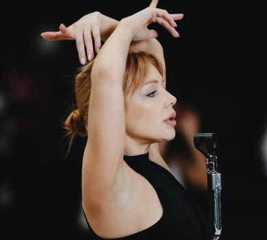 Кароль у фільмі-концерті заявила, що хоче стати історичною особистістю 