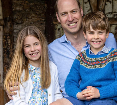 На честь Дня батька: палац показав обіймашки принца Вільяма з дітьми. ФОТО
