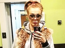 НеАнгел Слава показала фото до і після пологів