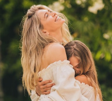 Брежнєва зворушливо привітала молодшу доньку із 12-річчям та показала ФОТО