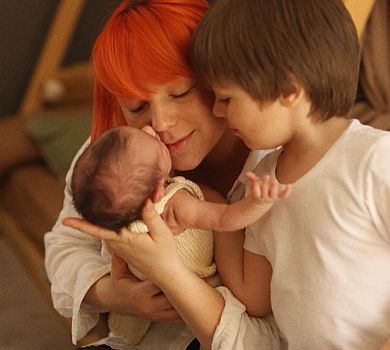 Тарабарова оголосила ім'я 1-місячної донечки і показала ФОТО