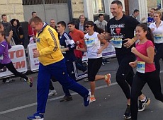 Як Кличко з Булатовим бігли заради бійців АТО. ФОТО. ВІДЕО