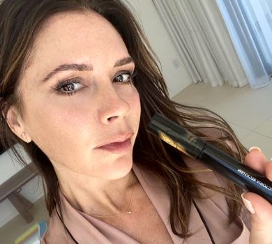 Виявляйте їм свою любов: Бекхем ніжним селфі закликала дбати про тварин під час карантину